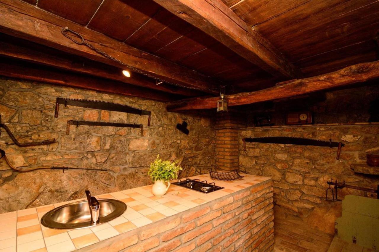 Villa Fani With Jacuzzi Ičići Buitenkant foto