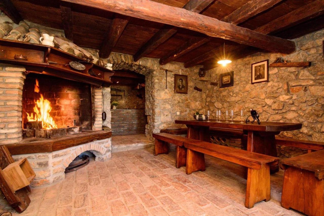 Villa Fani With Jacuzzi Ičići Buitenkant foto