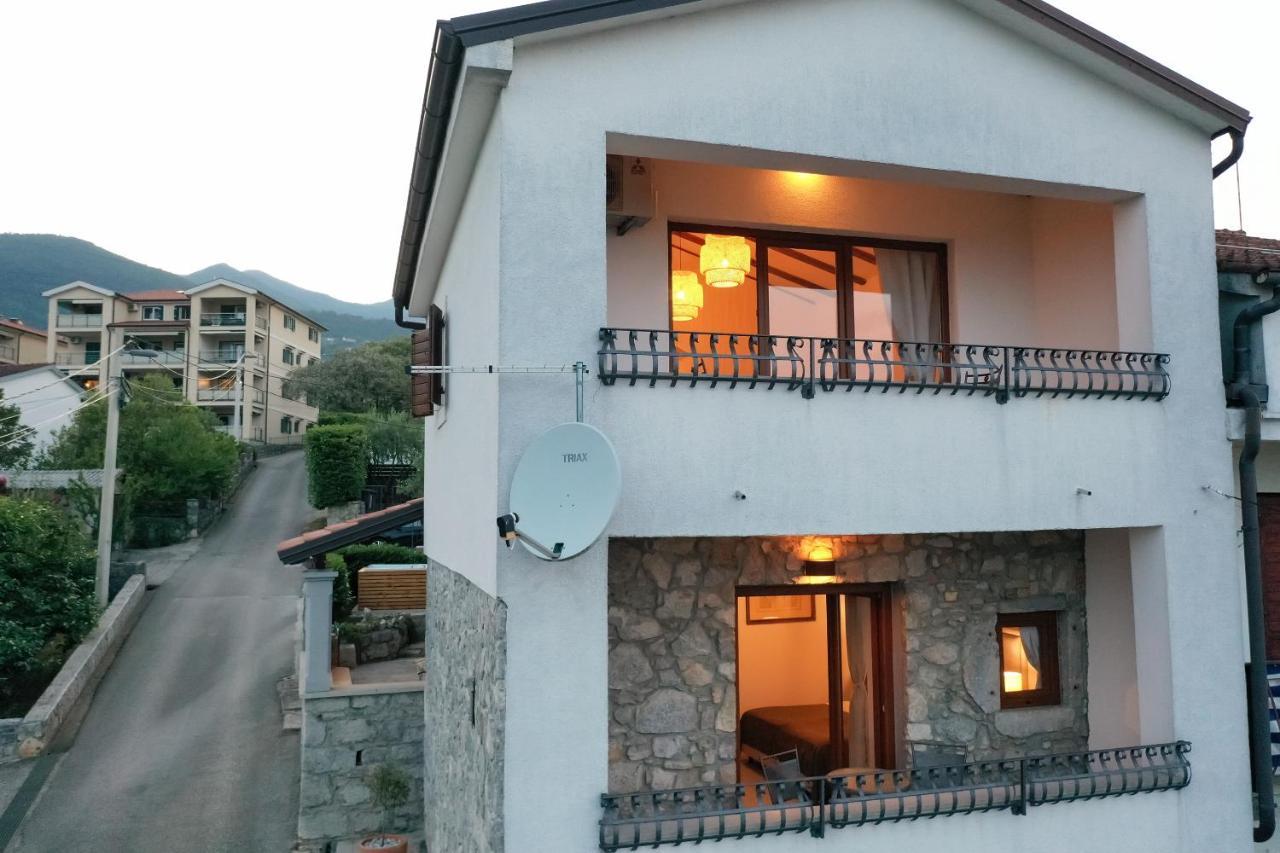 Villa Fani With Jacuzzi Ičići Buitenkant foto